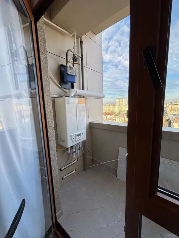 Kirayə verilir 2 otaqlı mənzil 78 m²