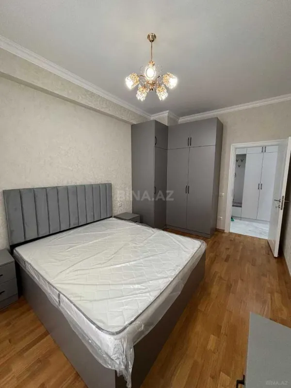 Kirayə verilir 2 otaqlı mənzil 78 m²