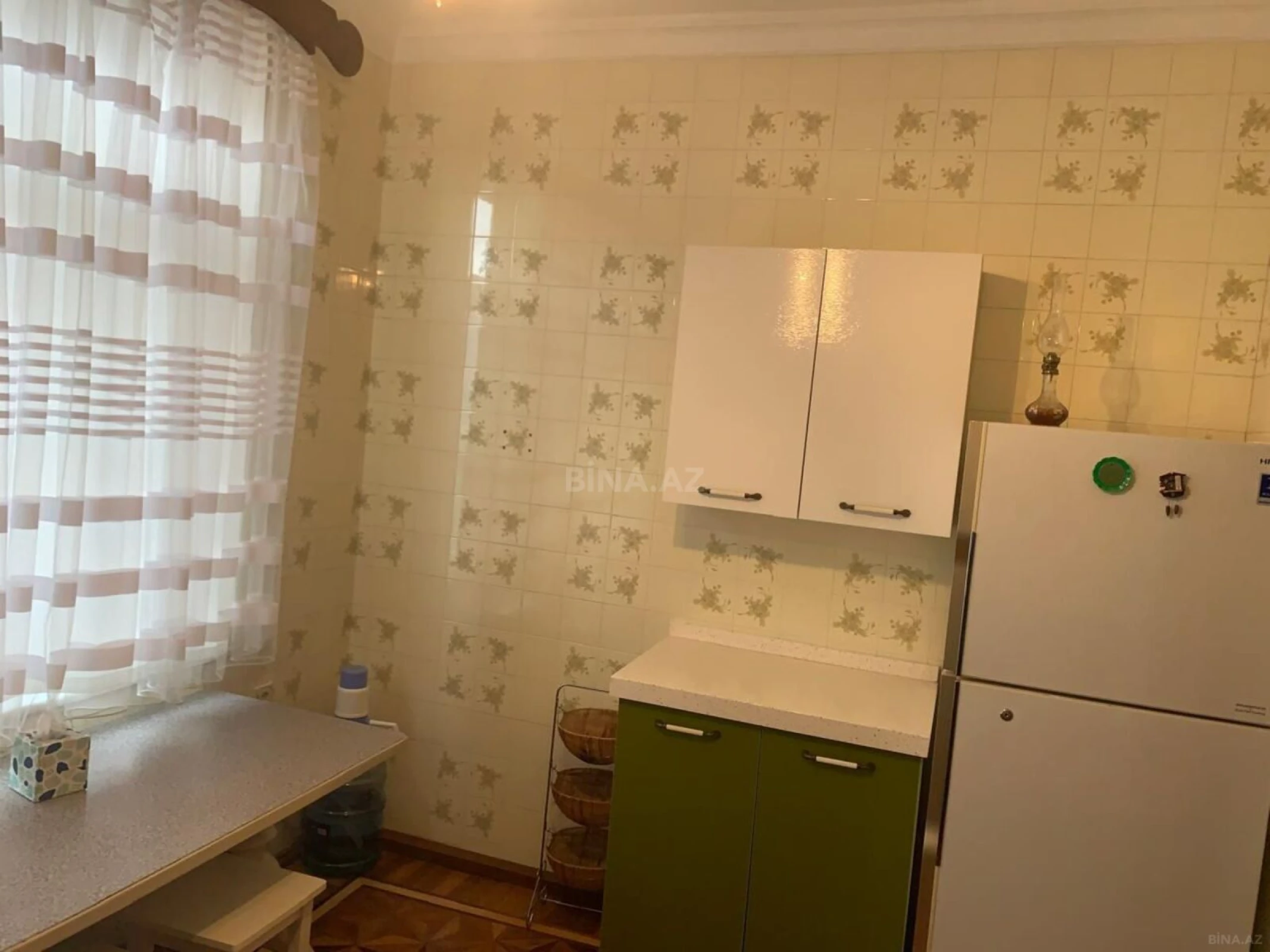 Kirayə verilir 4 otaqlı mənzil 95 m²