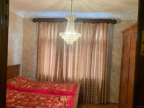 Kirayə verilir 4 otaqlı mənzil 95 m²