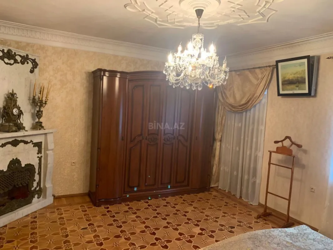 Kirayə verilir 4 otaqlı mənzil 95 m²