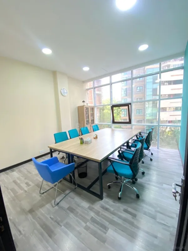 Kirayə verilir 3 otaqlı ofis 90 m²