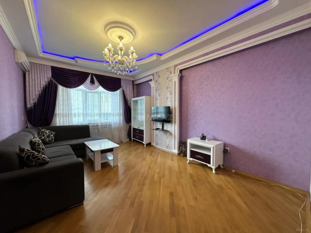 Satılır 1 otaqlı mənzil 60 m²