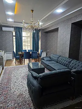 Kirayə verilir 3 otaqlı mənzil 170 m² — Bakı, 8-ci kilometr 3 otaq 170.00 m²