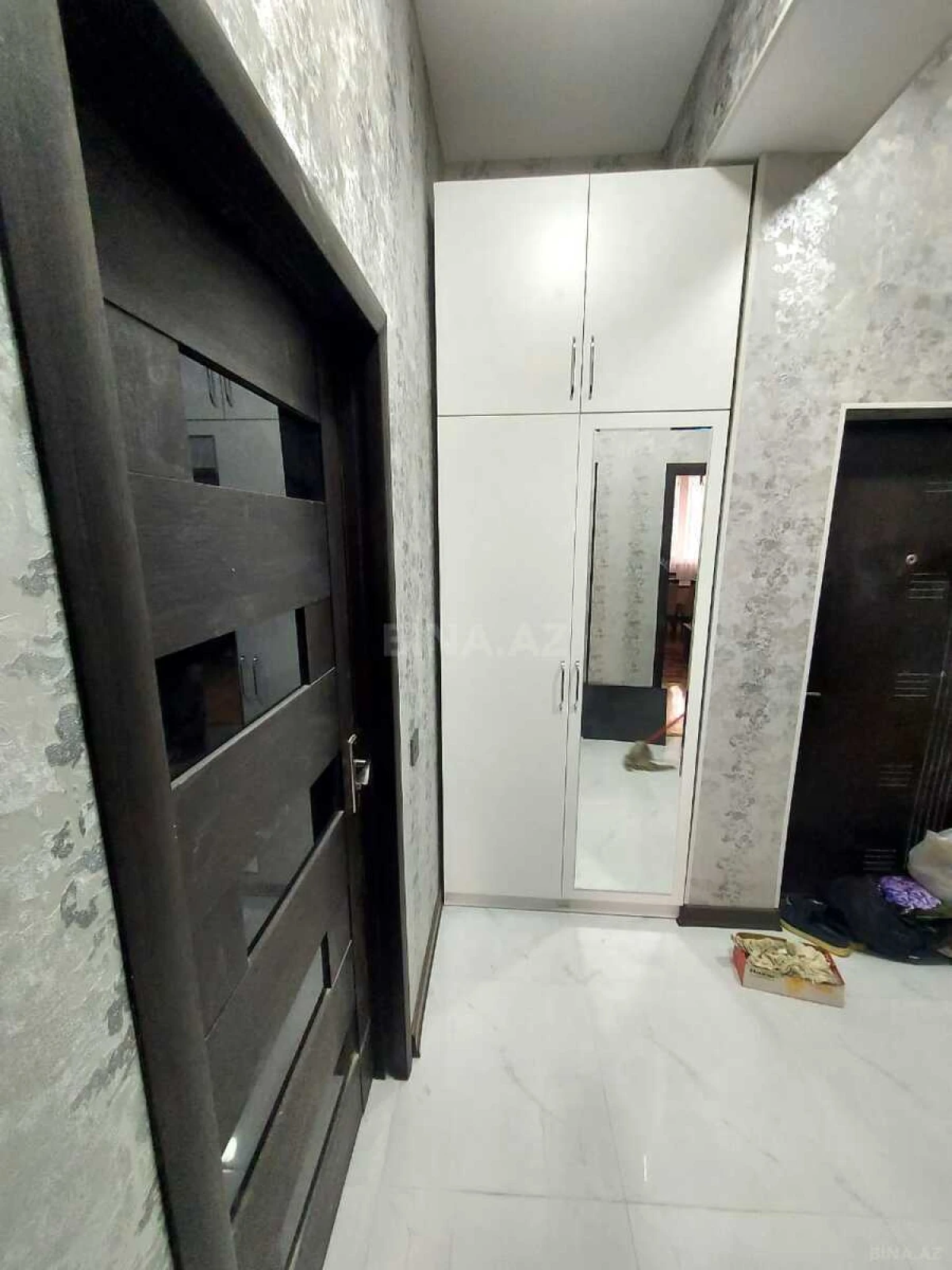 Kirayə verilir 2 otaqlı mənzil 65 m²