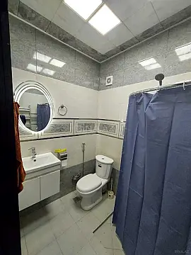 Kirayə verilir 2 otaqlı mənzil 65 m²