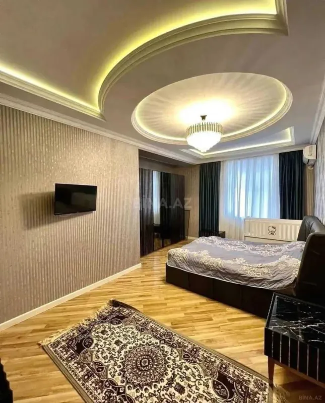 Satılır 2 otaqlı mənzil 91 m²
