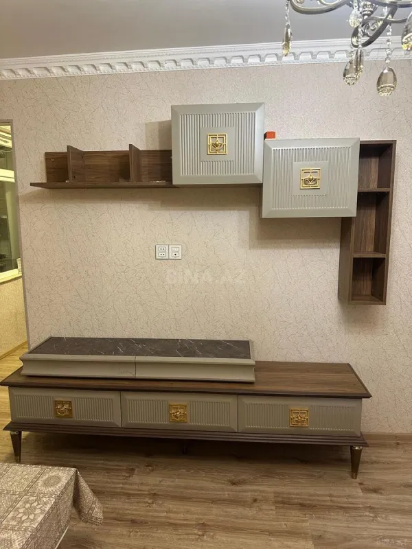 Kirayə verilir 2 otaqlı mənzil 45 m²