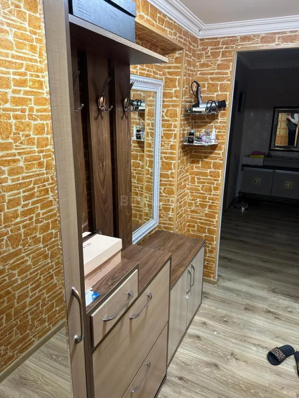 Kirayə verilir 2 otaqlı mənzil 45 m²