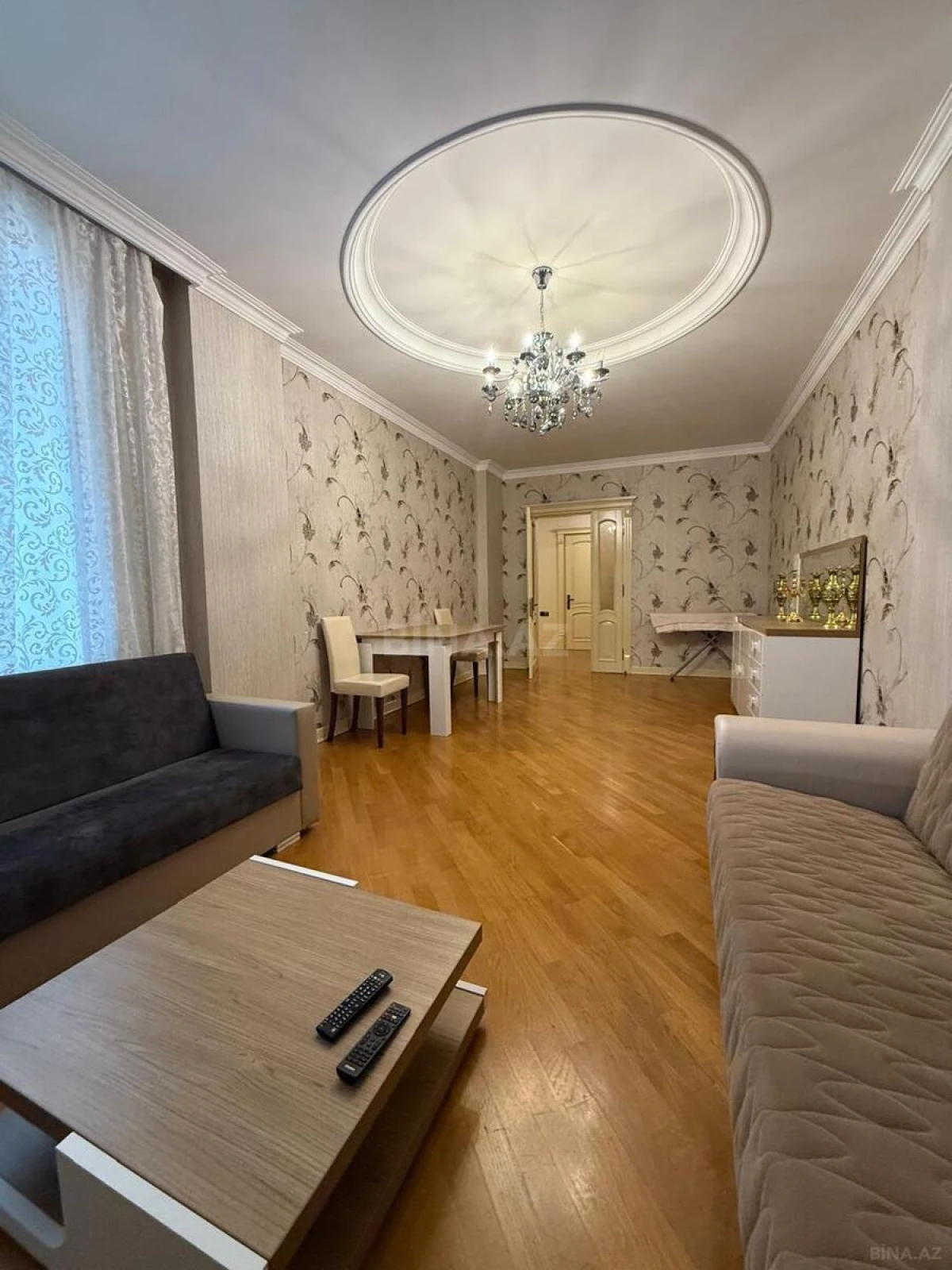 Kirayə verilir 3 otaqlı mənzil 125 m²