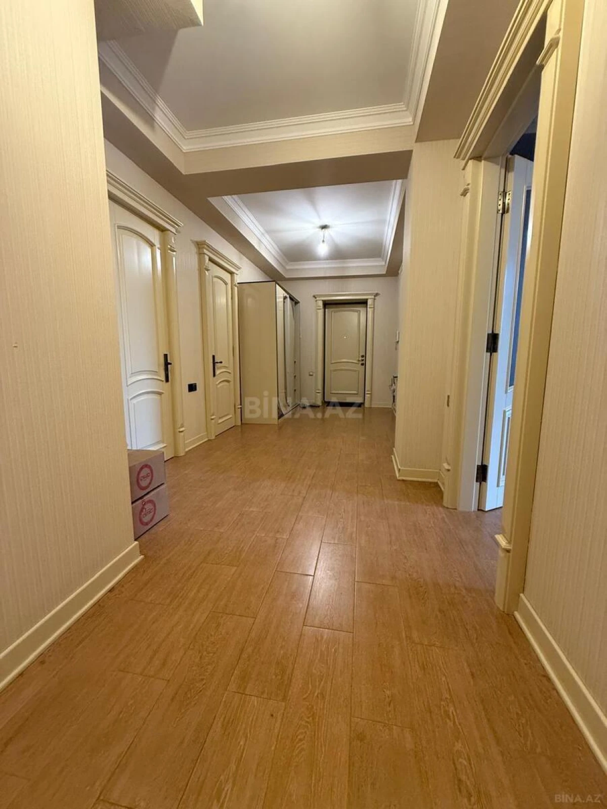 Kirayə verilir 3 otaqlı mənzil 125 m²