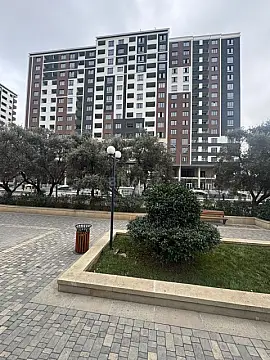 Satılır 3 otaqlı mənzil 120 m²