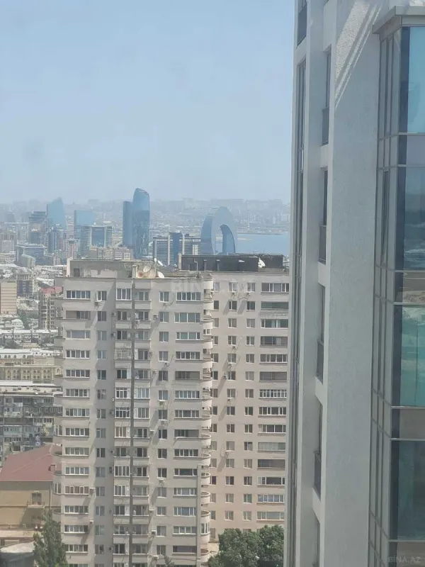 Satılır 3 otaqlı mənzil 100 m²