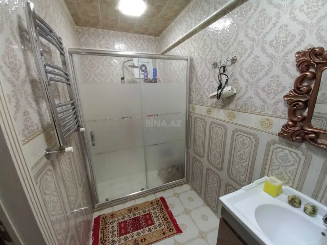 Satılır 3 otaqlı mənzil 110 m²