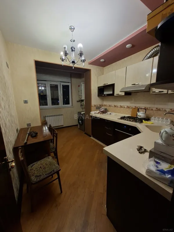 Kirayə verilir 4 otaqlı mənzil 110 m²