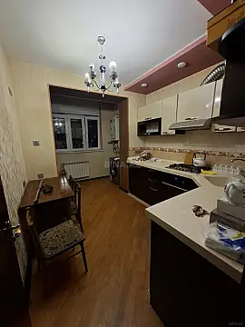 Kirayə verilir 4 otaqlı mənzil 110 m²