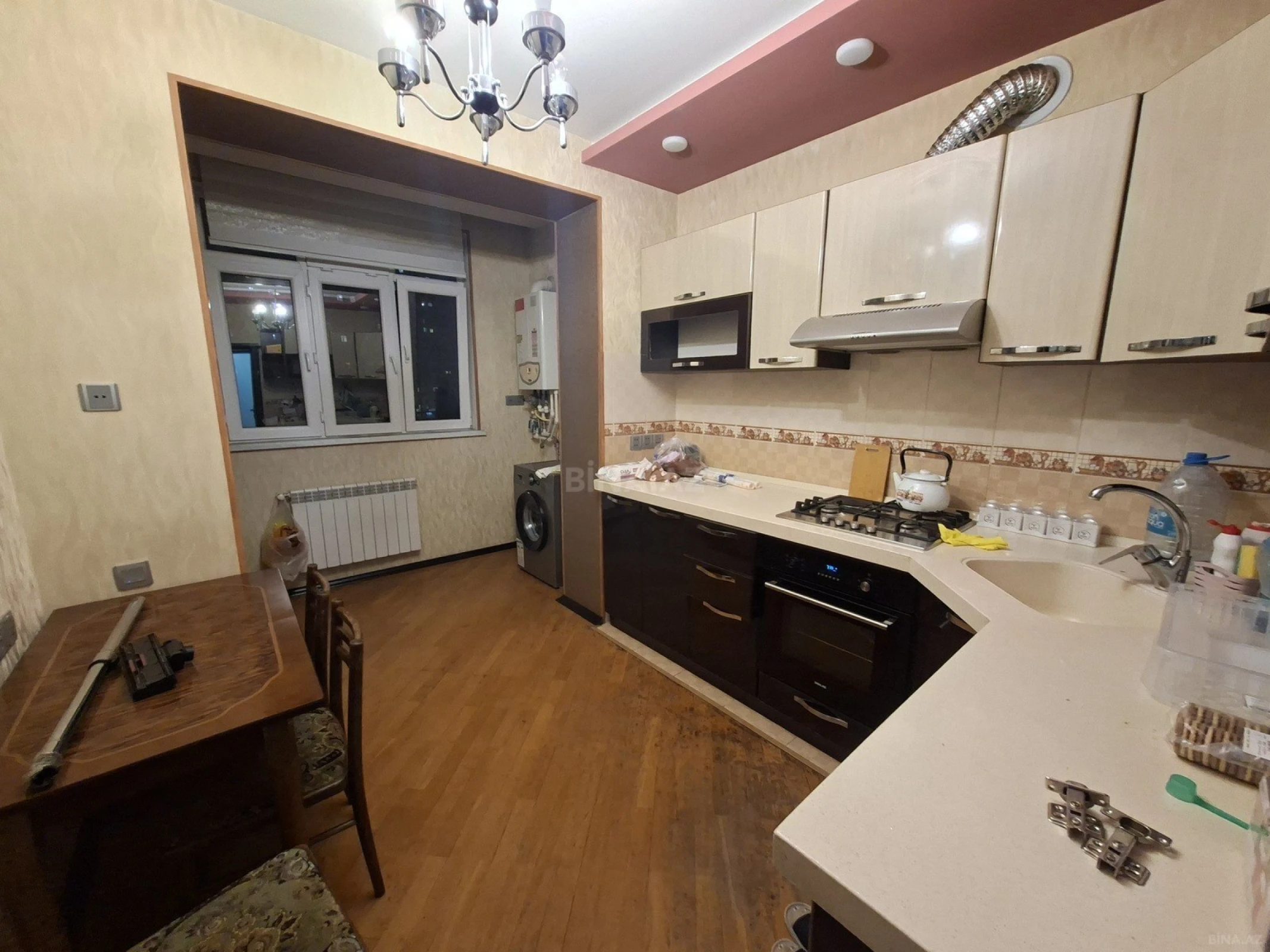 Kirayə verilir 4 otaqlı mənzil 110 m²
