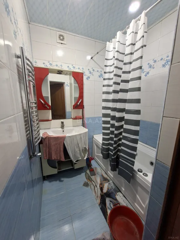 Kirayə verilir 4 otaqlı mənzil 110 m²