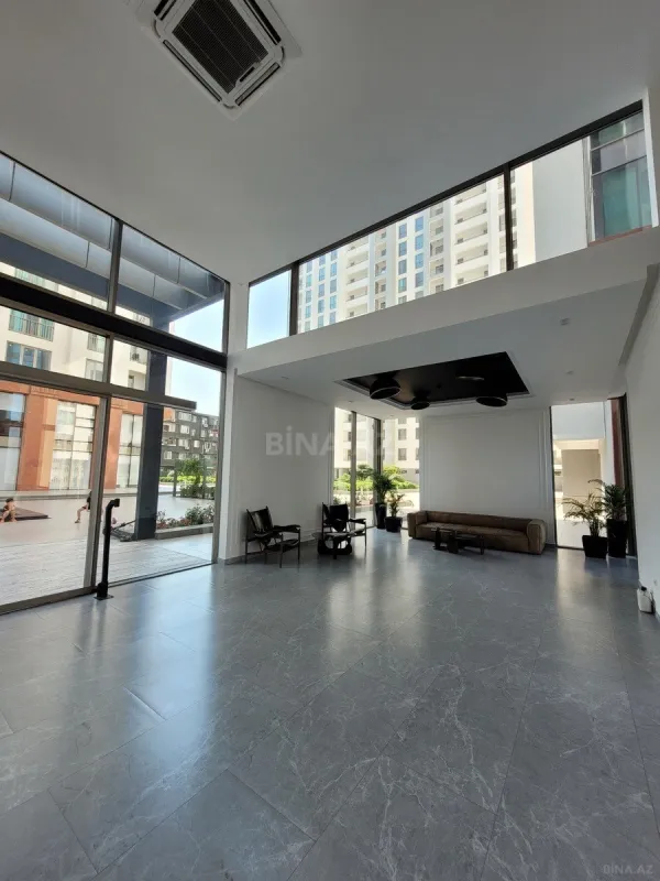 Satılır 4 otaqlı mənzil 100 m²