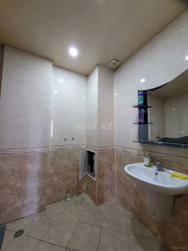 Satılır 4 otaqlı mənzil 170 m²