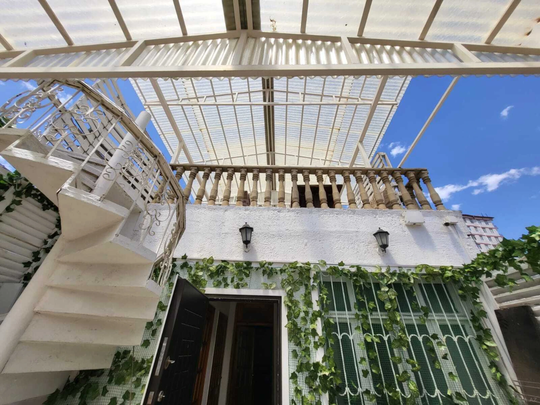 Kirayə verilir obyekt 1150 m²