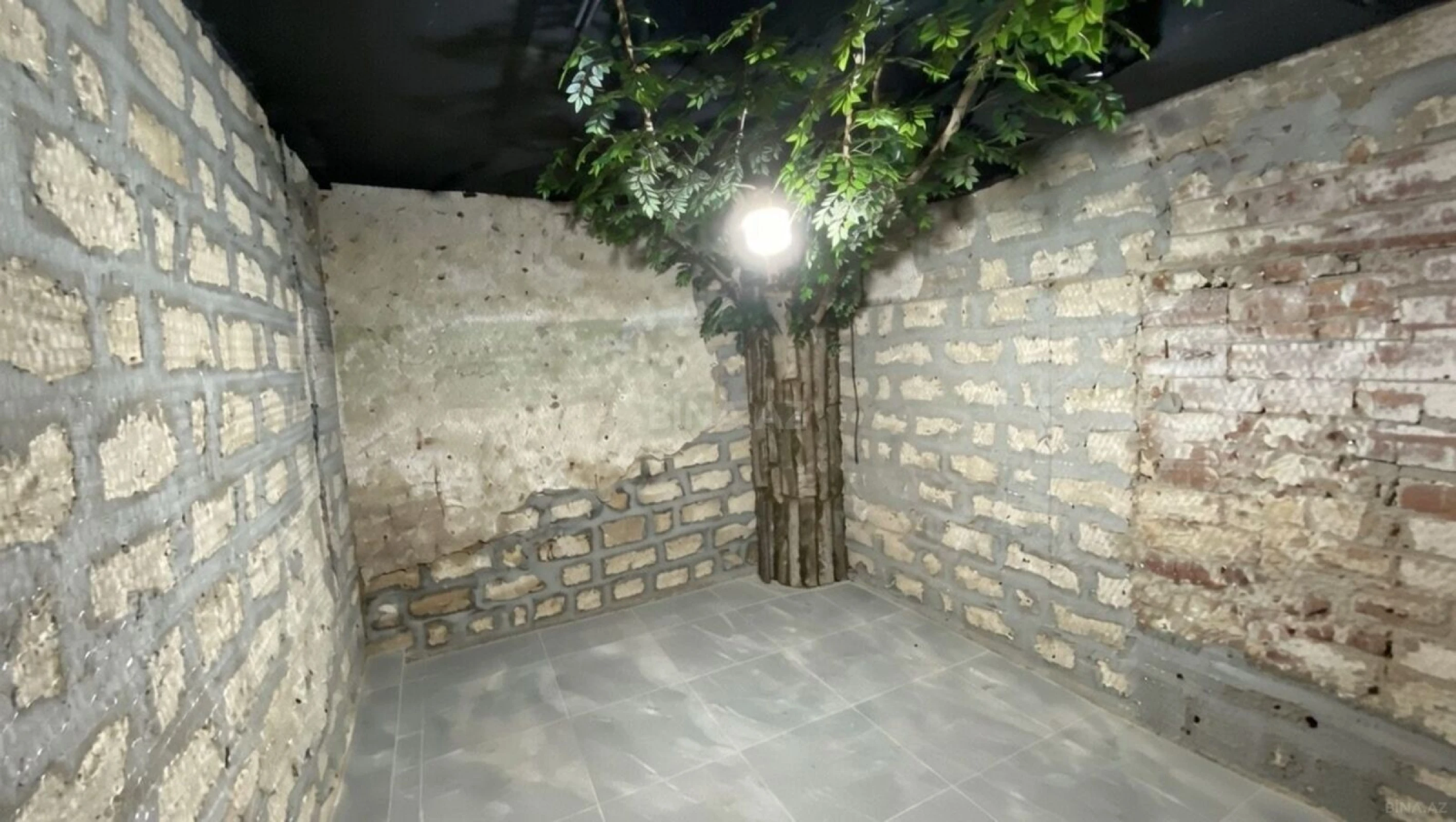 Kirayə verilir obyekt 412 m²