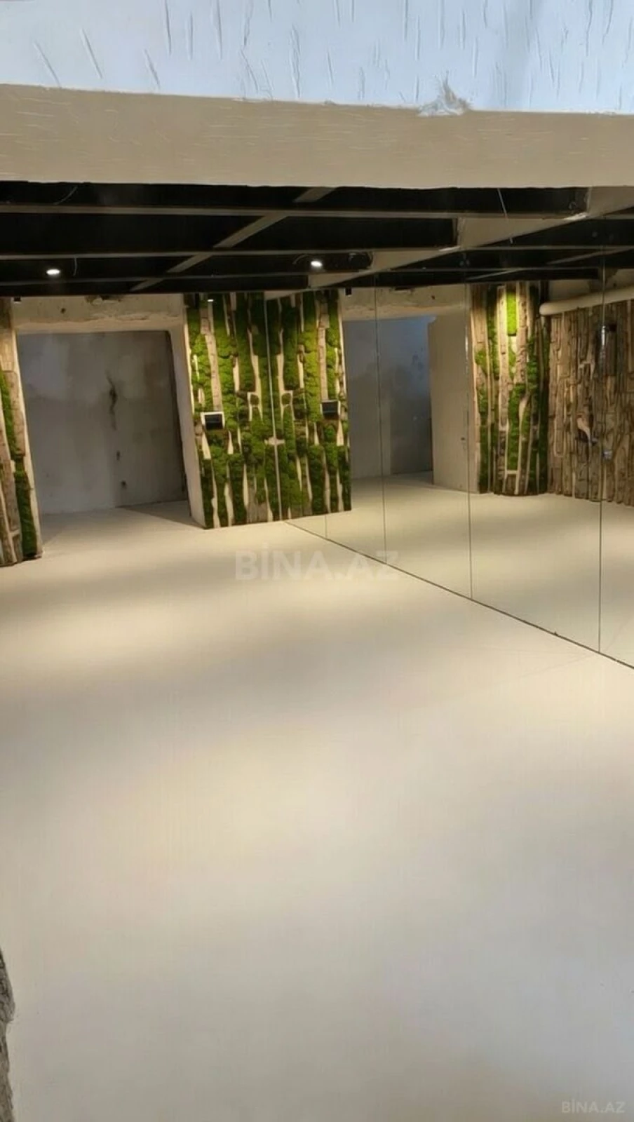 Kirayə verilir obyekt 412 m²