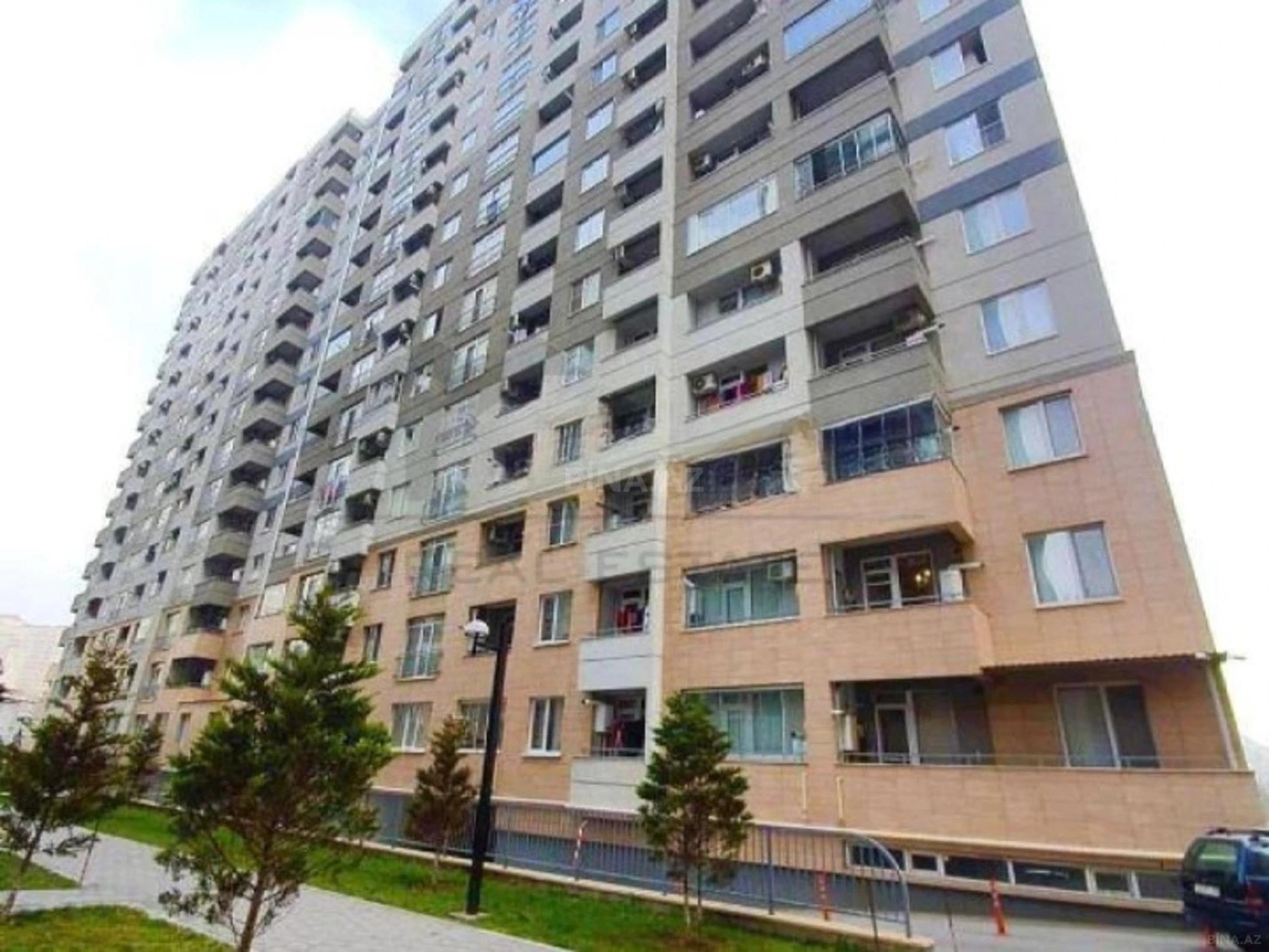 Satılır 2 otaqlı mənzil 80 m²