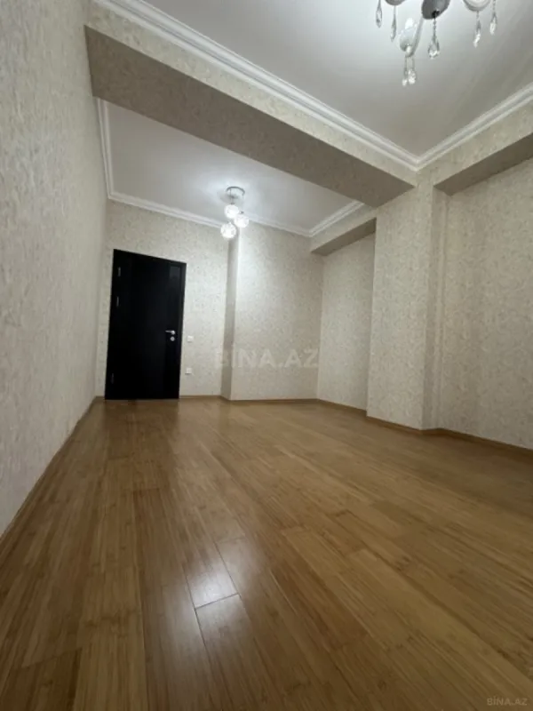 Satılır 2 otaqlı mənzil 80 m²