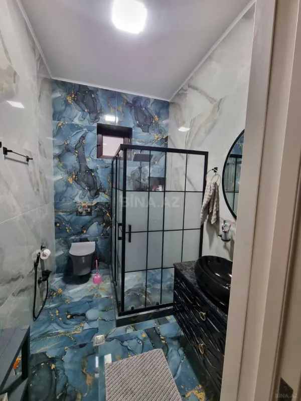 Satılır 5 otaqlı həyət evi 220 m²