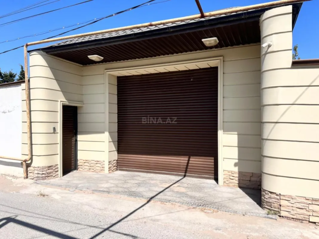 Satılır 5 otaqlı həyət evi 220 m²