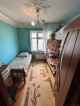 Satılır 3 otaqlı mənzil 72 m²