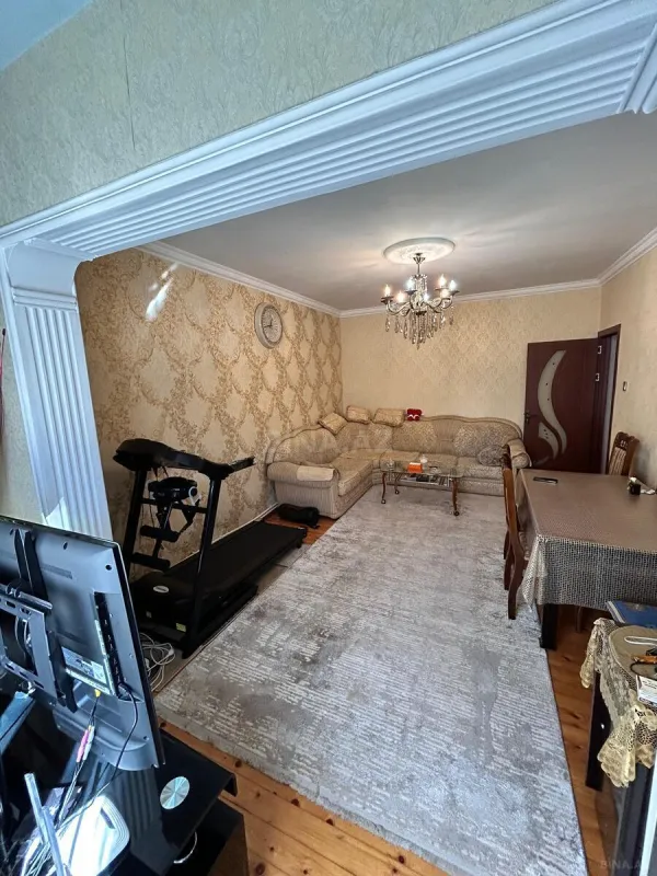 Satılır 3 otaqlı mənzil 72 m²