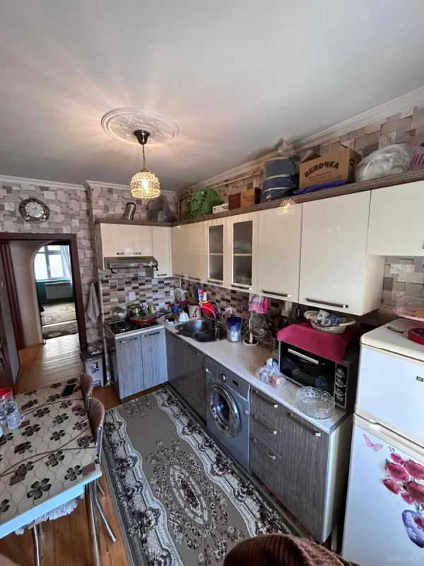 Satılır 3 otaqlı mənzil 72 m²