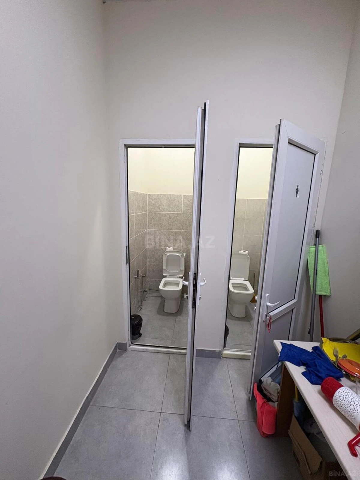 Satılır obyekt 168 m²