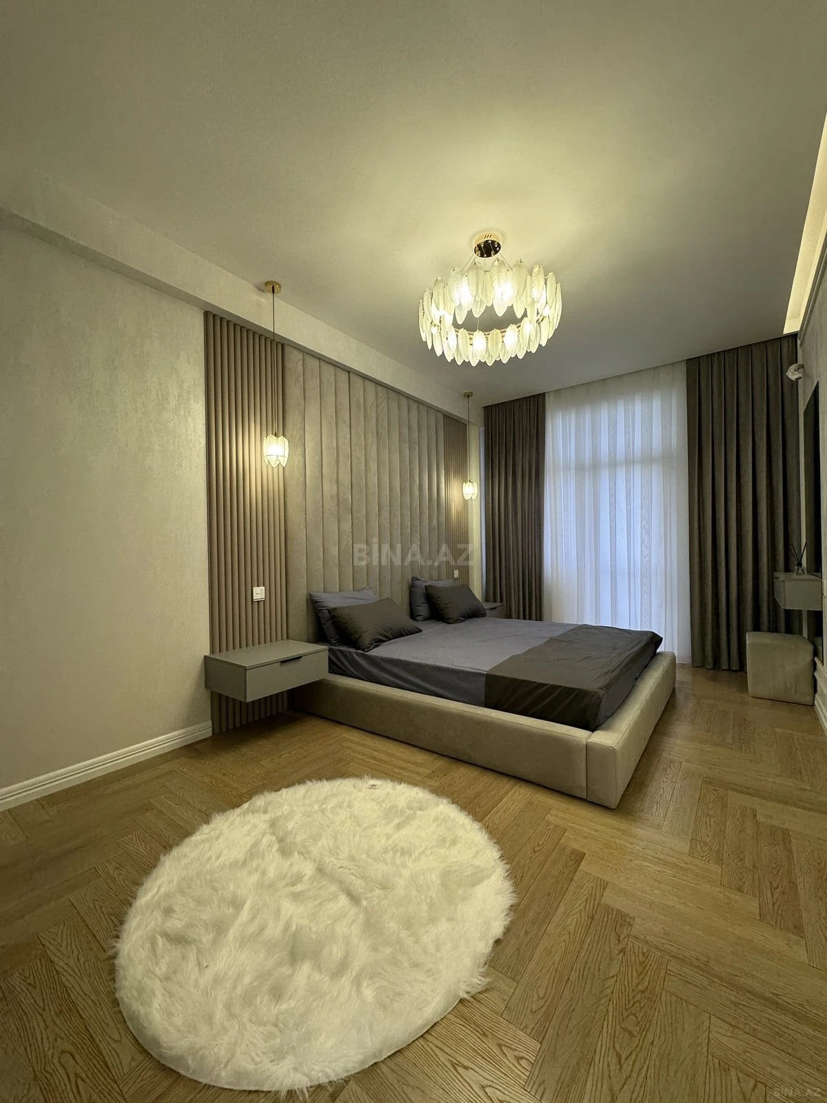 Satılır 3 otaqlı mənzil 120 m²