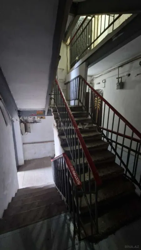 Satılır 2 otaqlı mənzil 43 m²