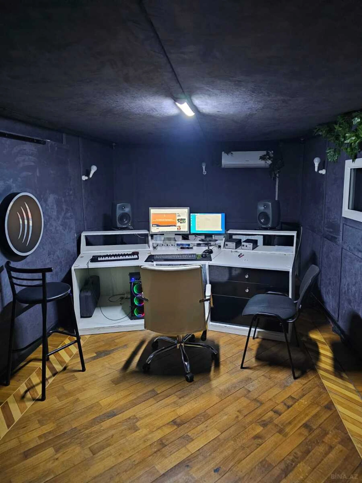 Satılır 6 otaqlı mənzil 250 m²