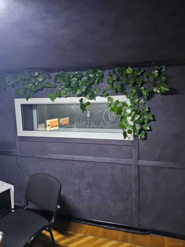 Satılır 6 otaqlı mənzil 250 m²