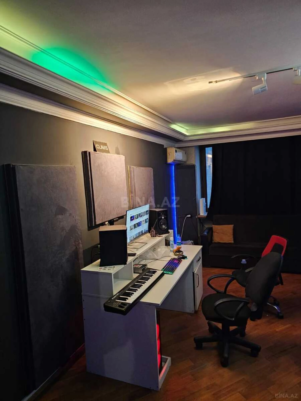 Satılır 6 otaqlı mənzil 250 m²