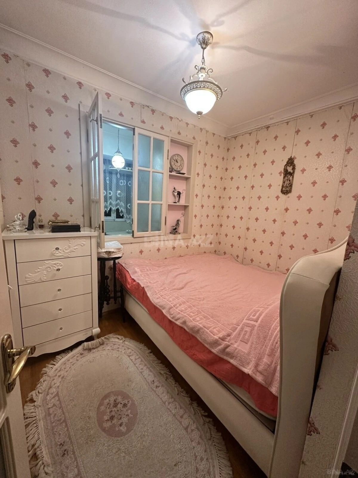 Satılır 2 otaqlı mənzil 60 m²