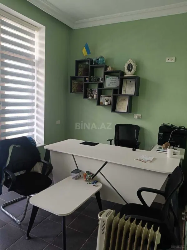 Kirayə verilir obyekt 205 m²