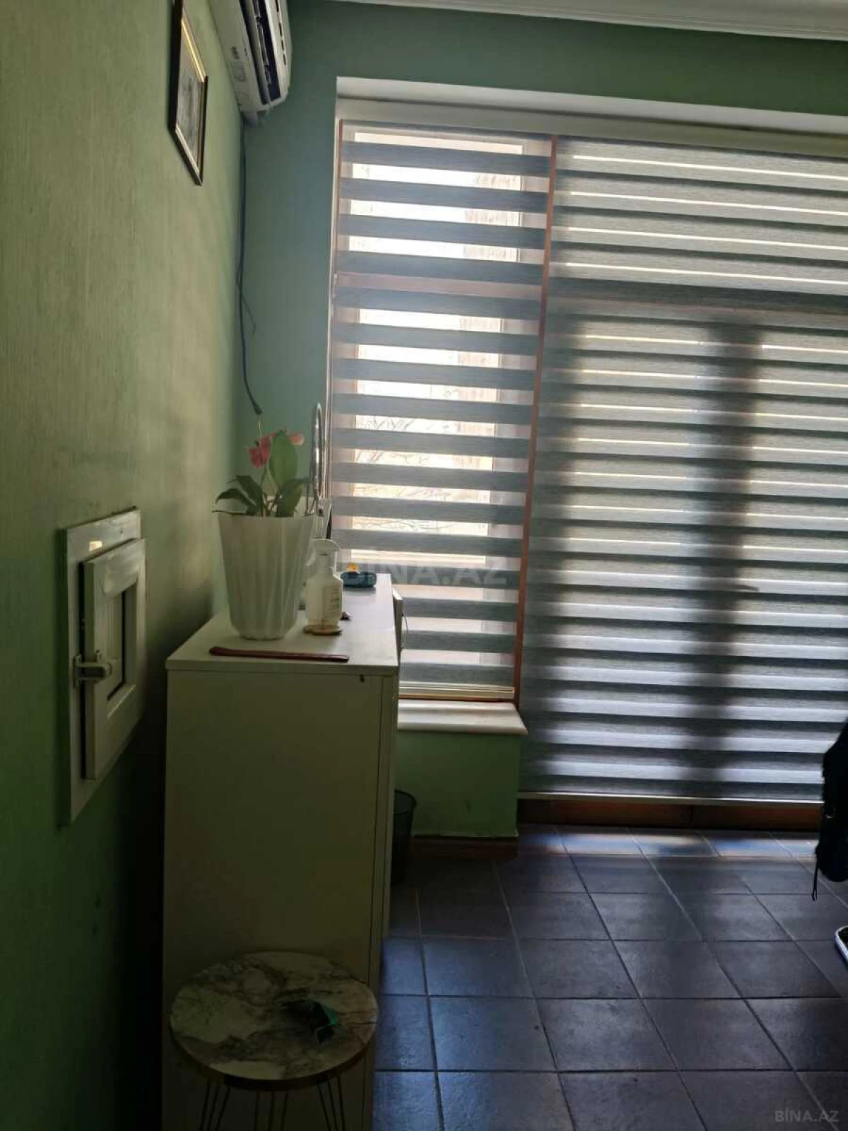 Kirayə verilir obyekt 205 m²