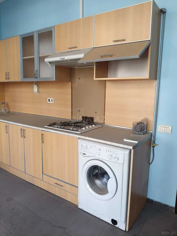 Kirayə verilir obyekt 205 m²