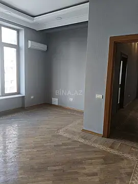 Kirayə verilir obyekt 205 m²