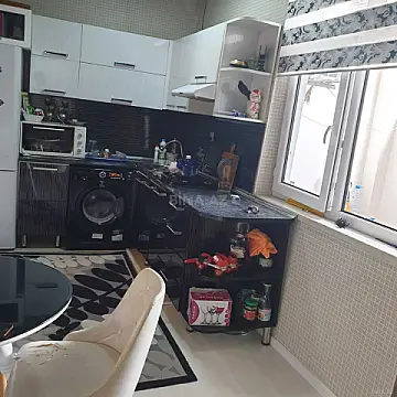 Satılır 7 otaqlı həyət evi 220 m²