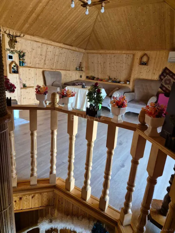 Satılır 7 otaqlı həyət evi 220 m²