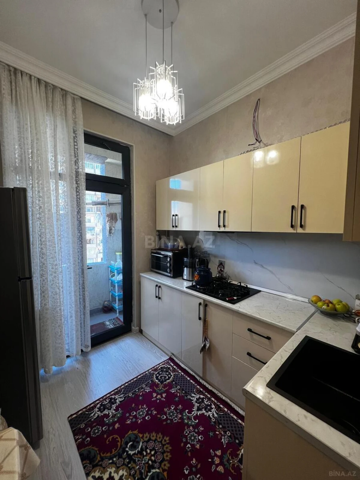 Satılır 2 otaqlı mənzil 62 m²