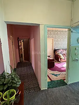 Satılır 5 otaqlı mənzil 105 m²