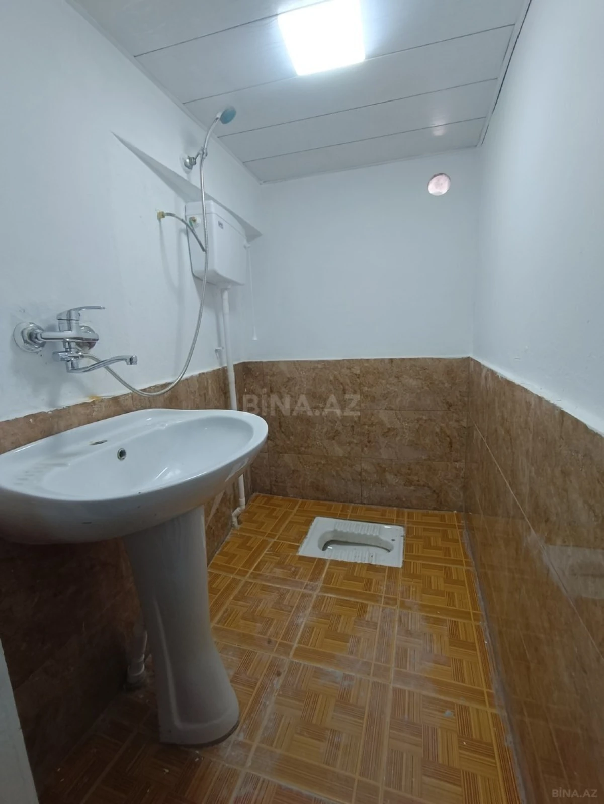 Satılır 2 otaqlı həyət evi 60 m²